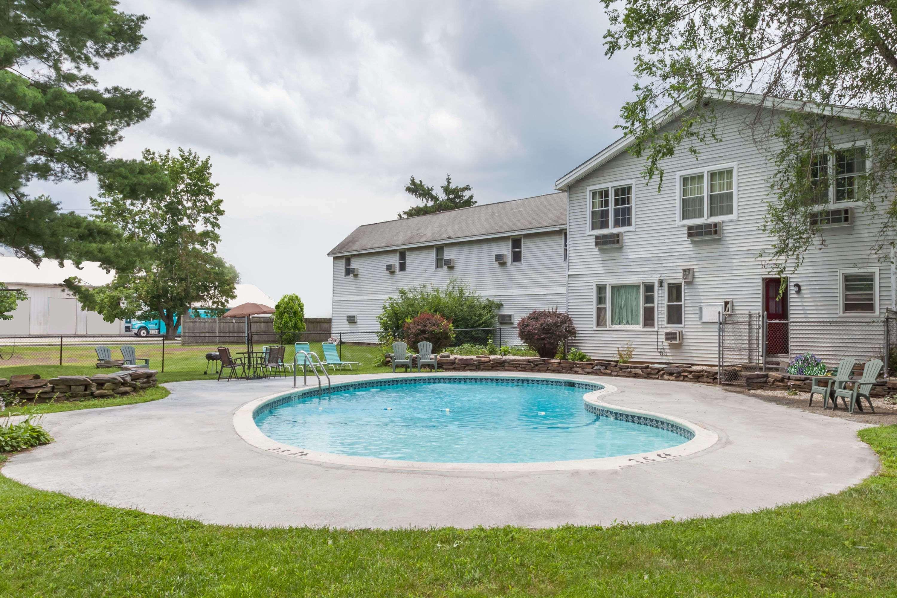 Travelodge By Wyndham Great Barrington Berkshires Εξωτερικό φωτογραφία