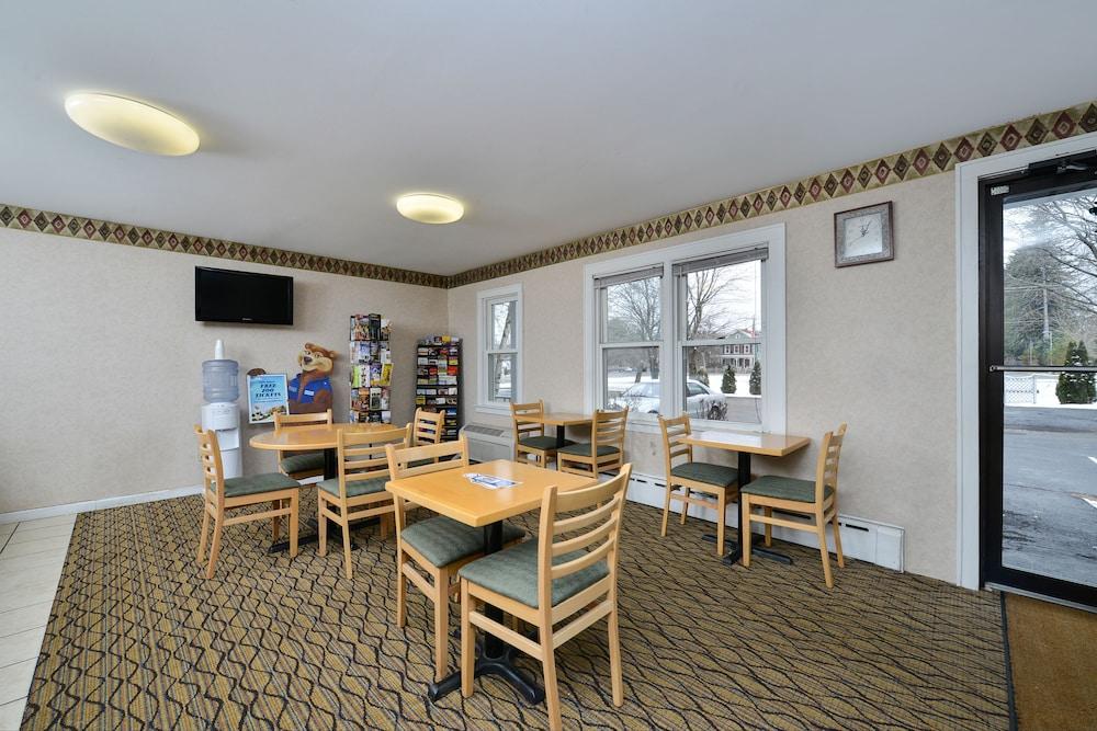Travelodge By Wyndham Great Barrington Berkshires Εξωτερικό φωτογραφία